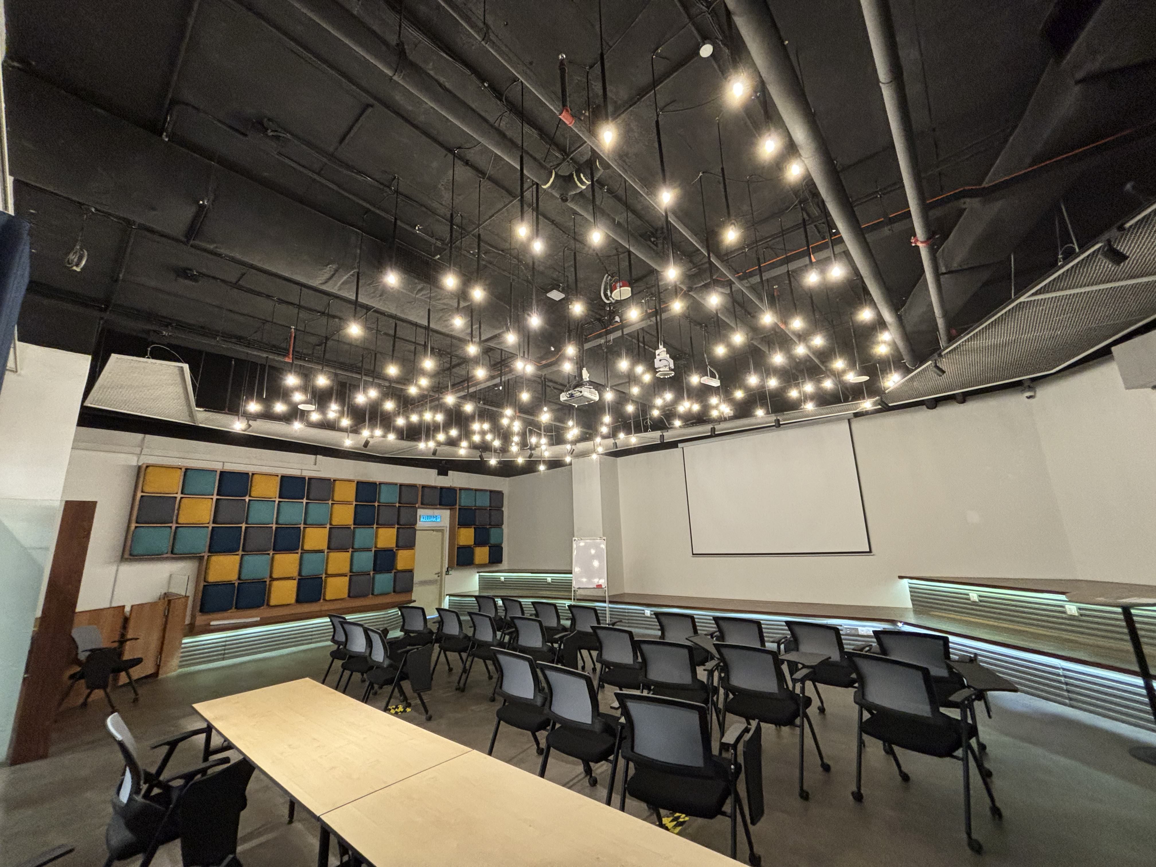 Pi Interactive Sdn Bhd company environment picture 3