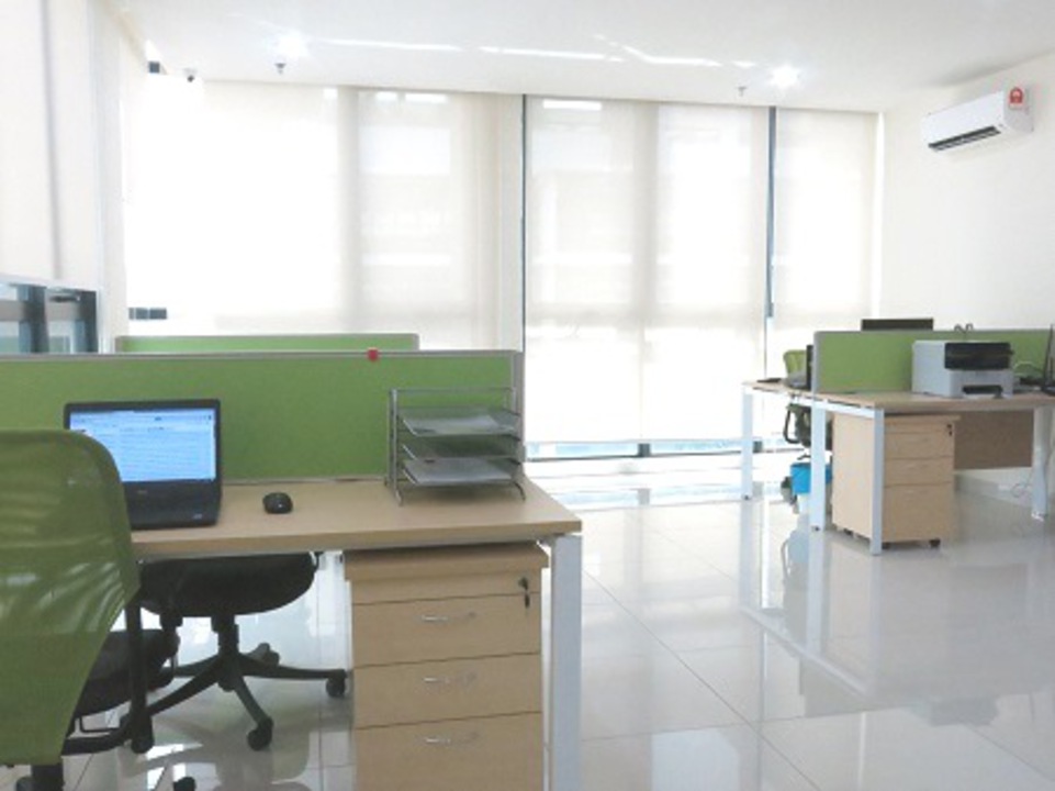 Web 123 Sdn Bhd company environment picture 1